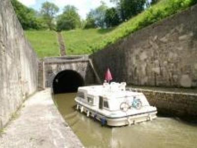 Saint-Albin tunnel